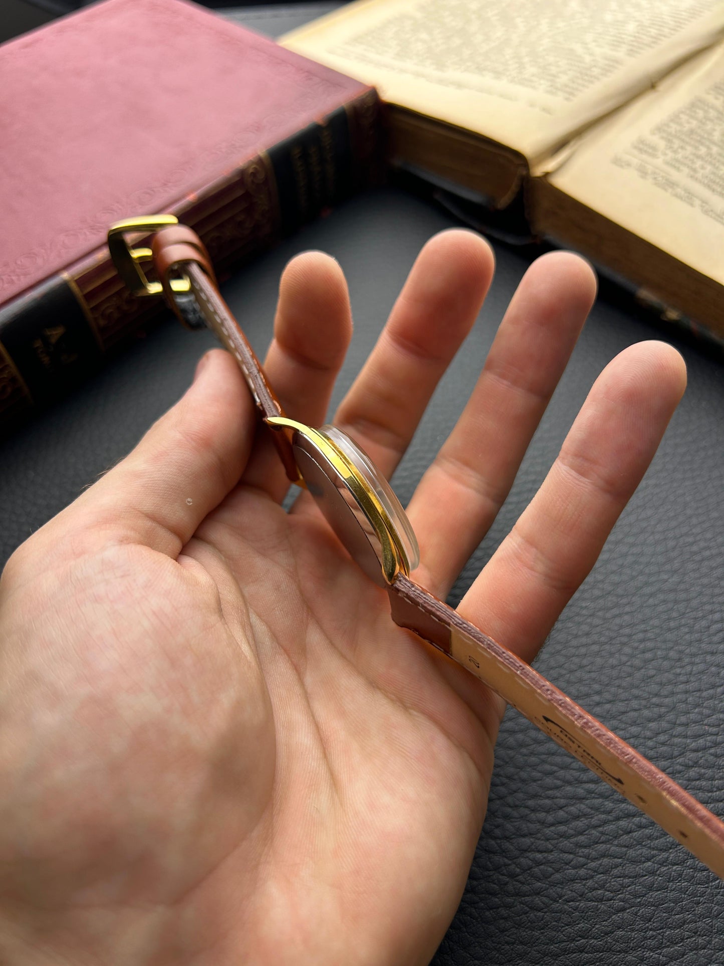 Omega Teddington Red Star