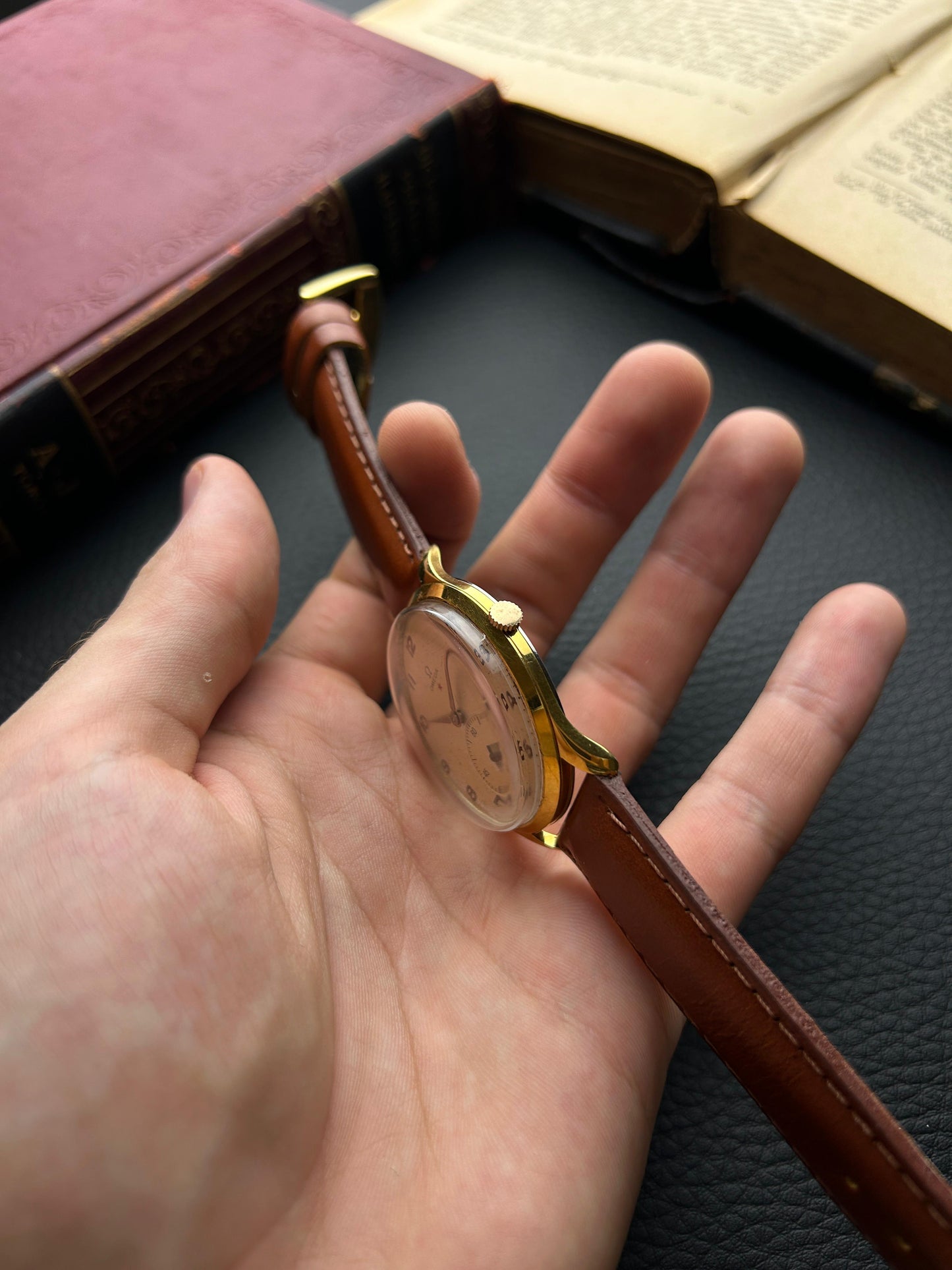 Omega Teddington Red Star